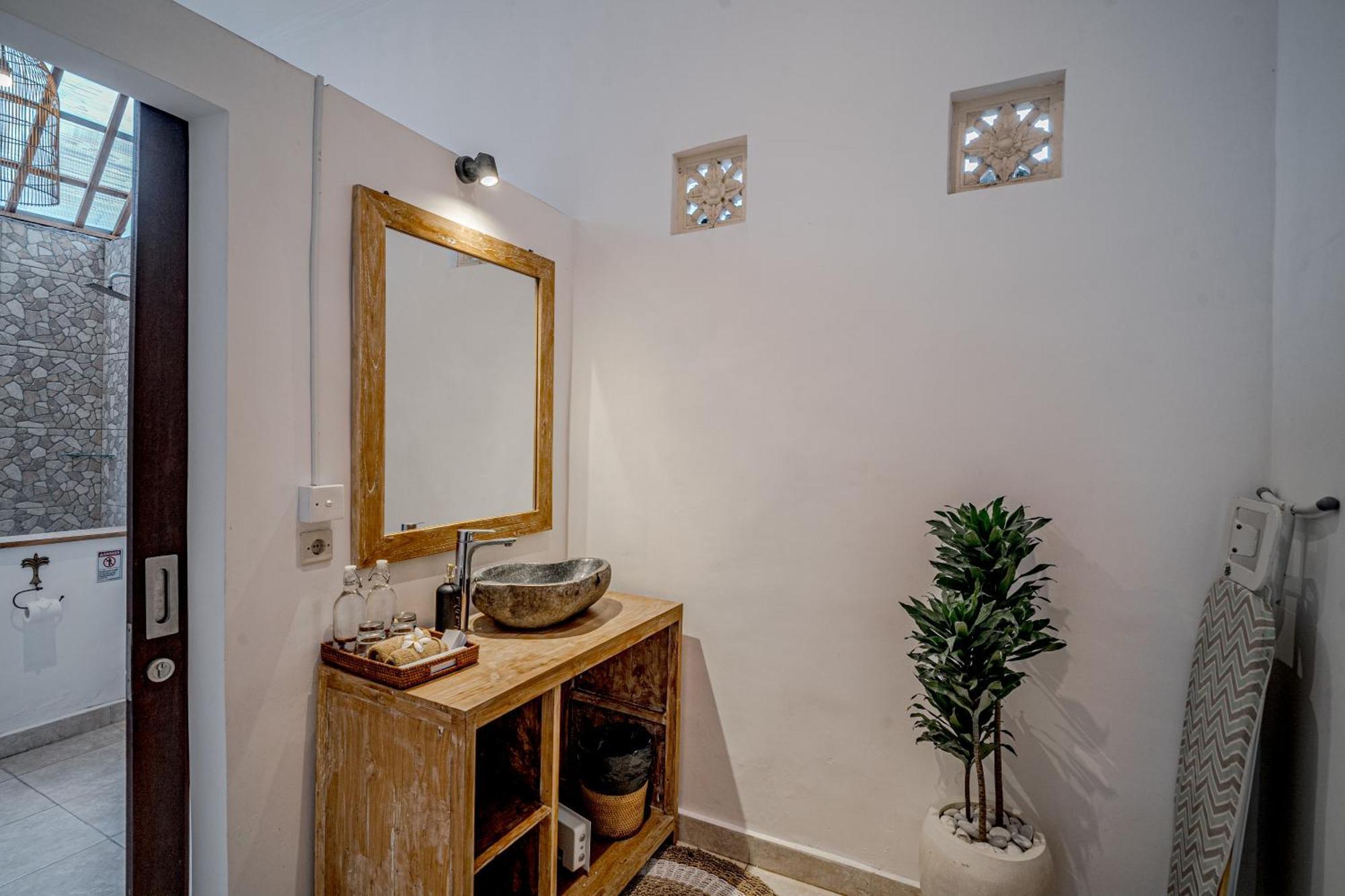 Villa Deba 3 By Bali Villa Solutions Семиньяк Экстерьер фото